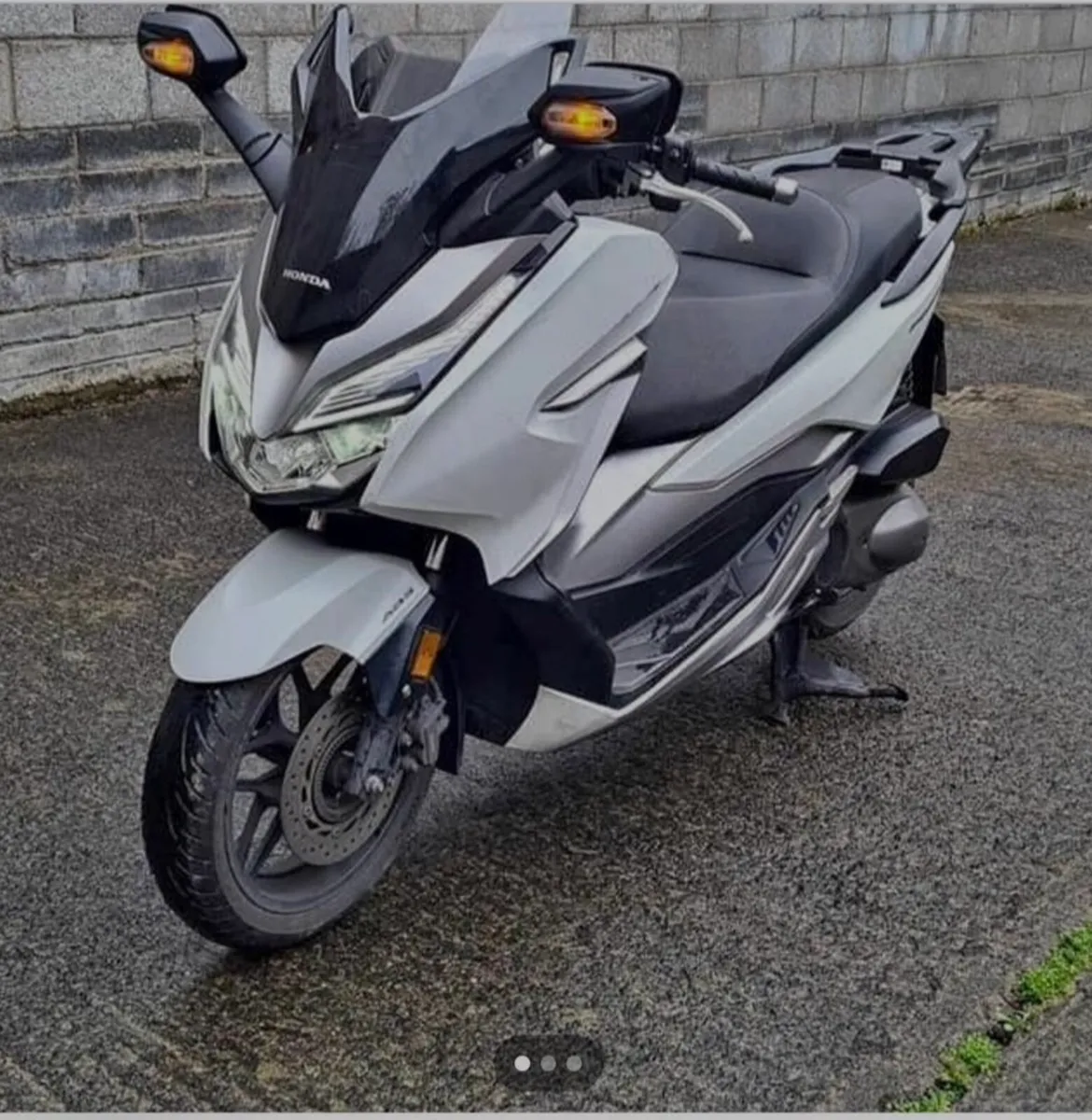 Honda Forza 279 cc - Image 1