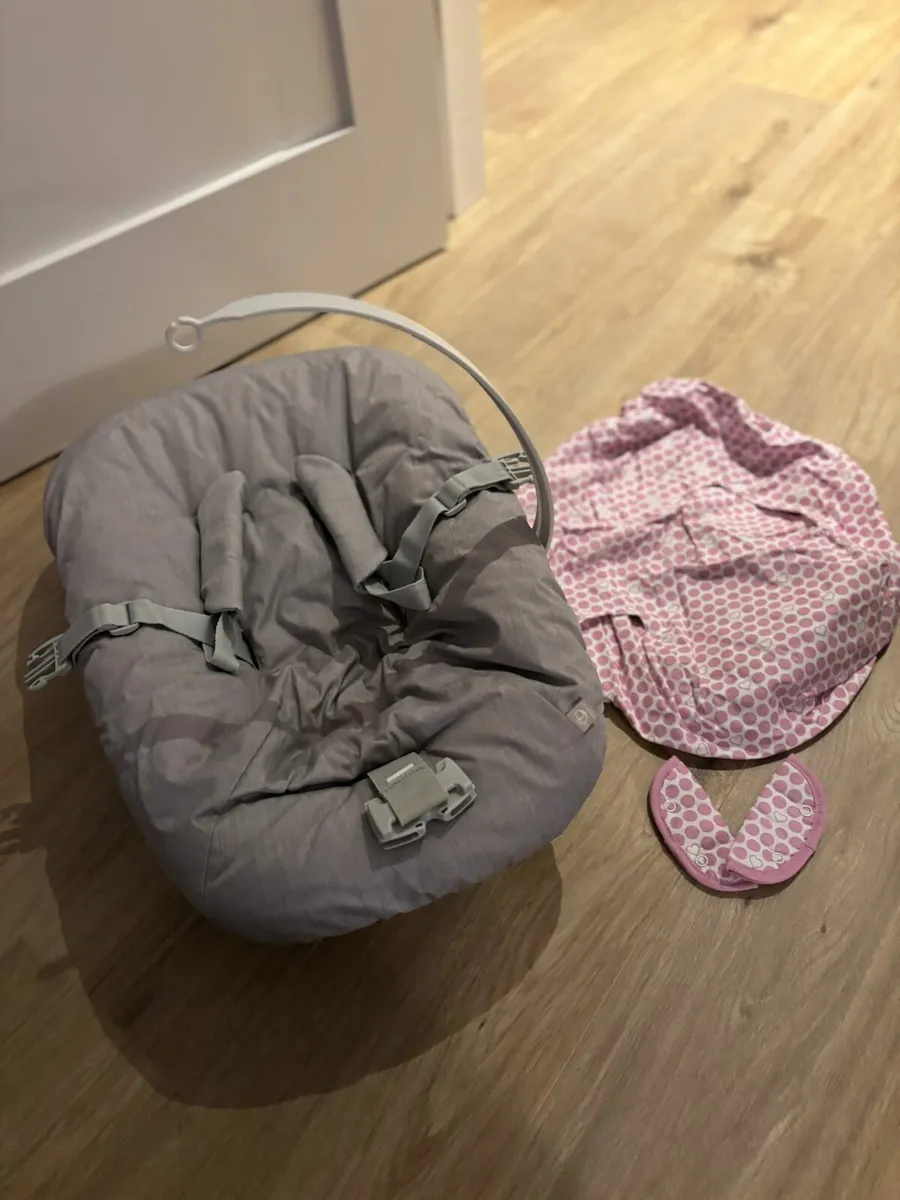 Stokke® - Tripp Trapp® Newborn Set and Weaning kit - Image 1