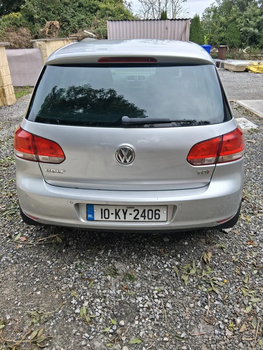 Volkswagen Golf 2010 - Image 1