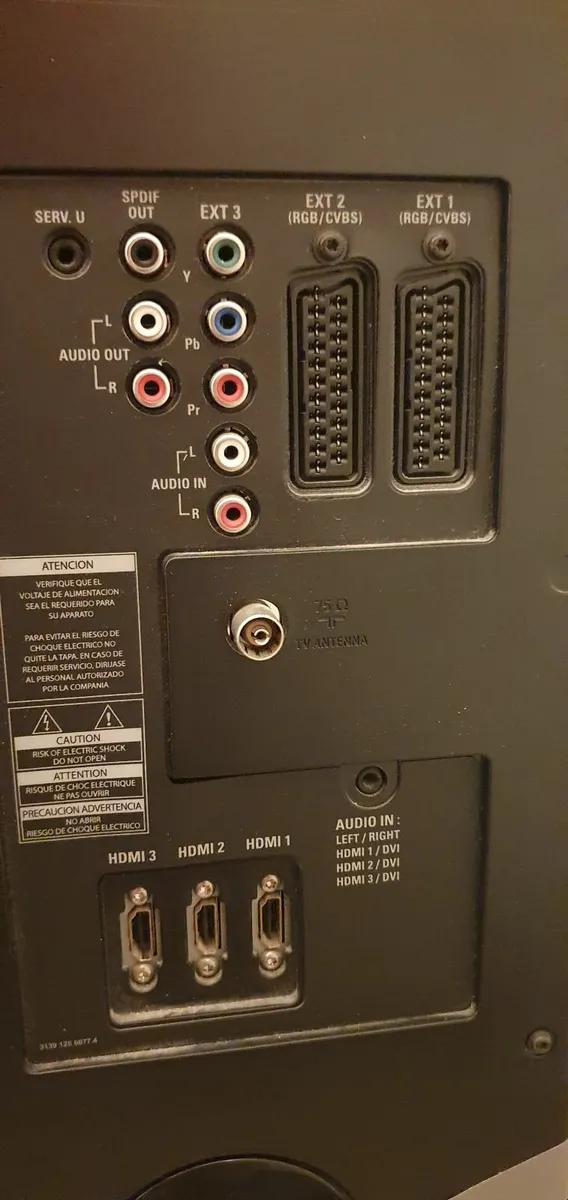 42 inch TV - Image 4