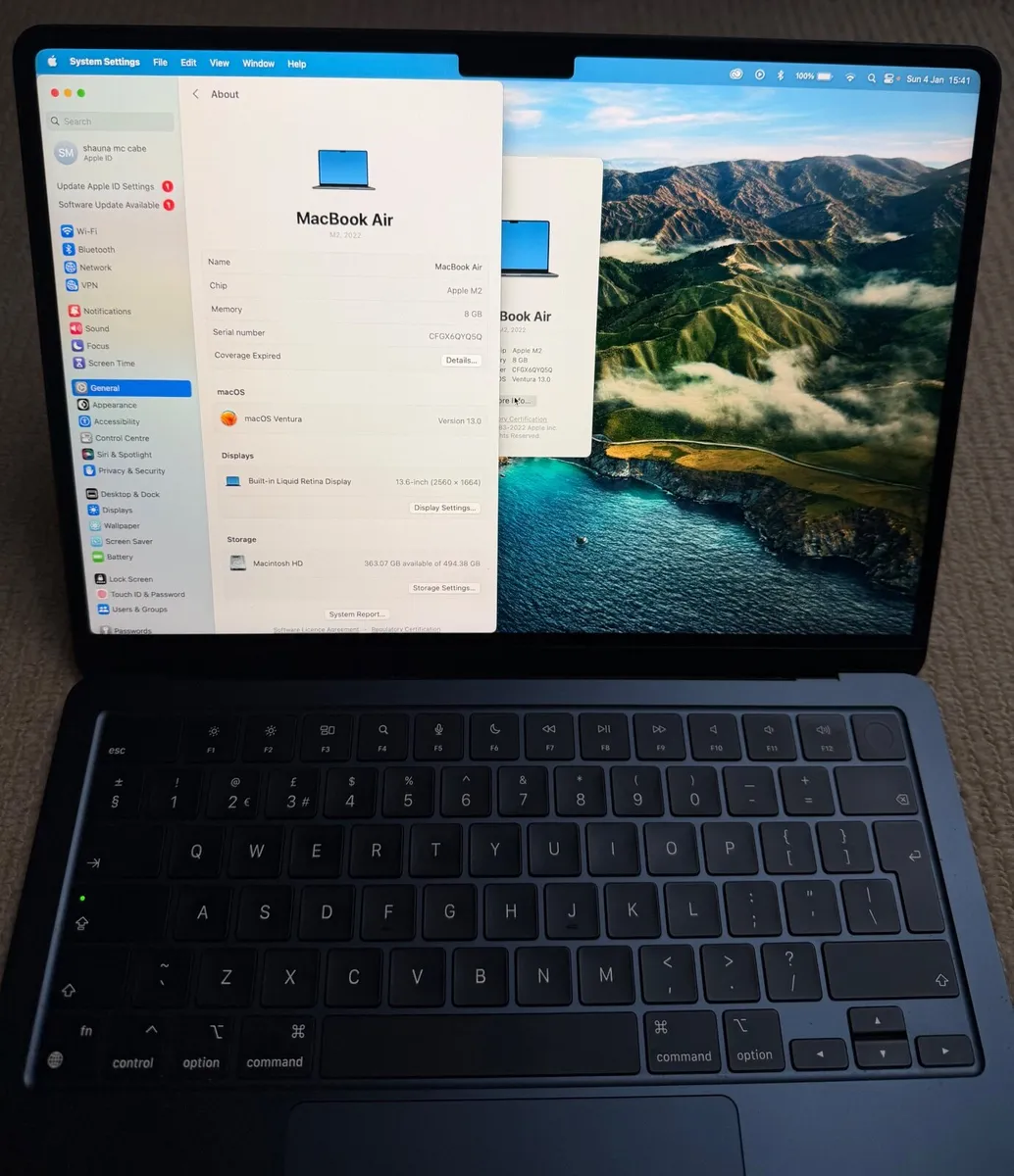 MacBook Air with M2 chip Midnight 2023 - Image 3