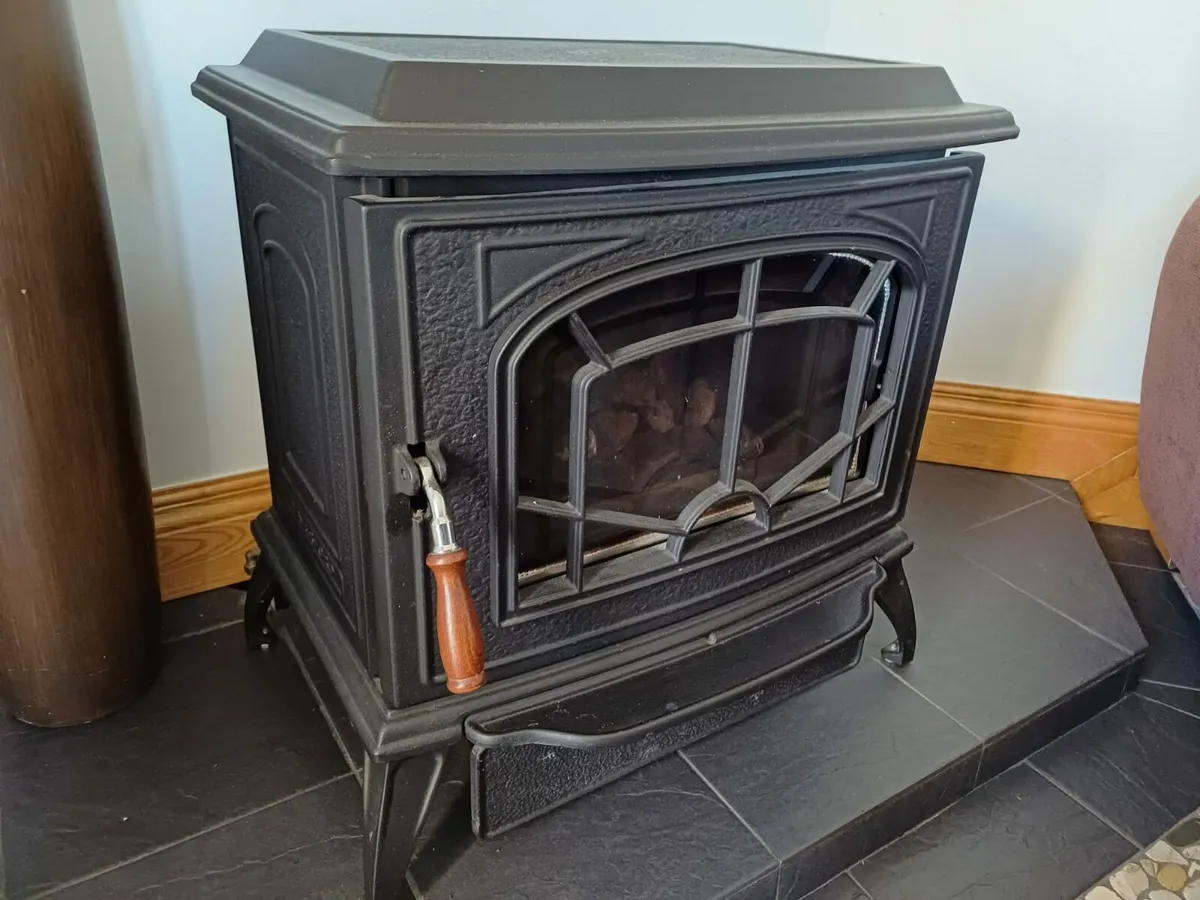 Ashling Oil Stove - Non-Boiler / Room Heater Only - Image 3