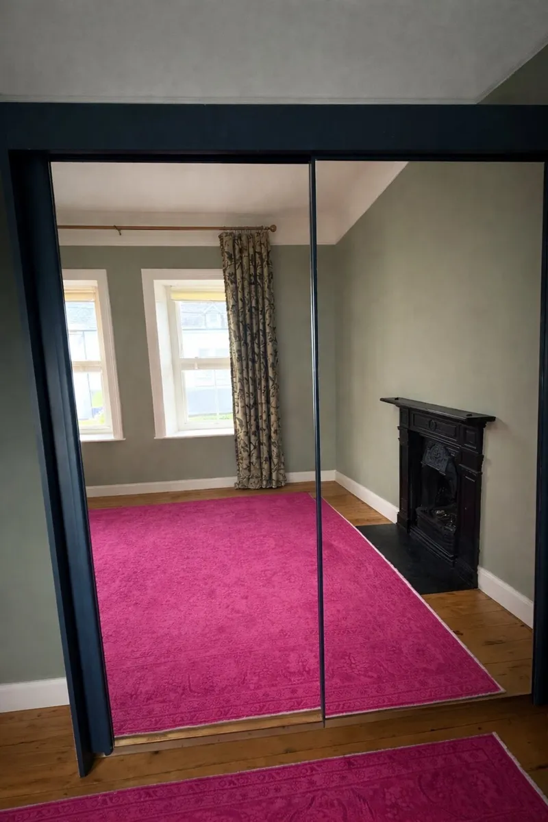 Slidding Wardrobe - Image 1