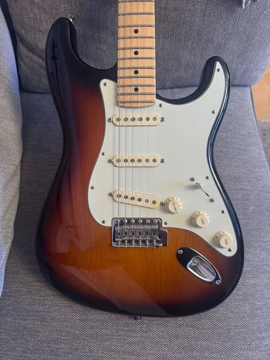 Fender American special Strat - Image 3
