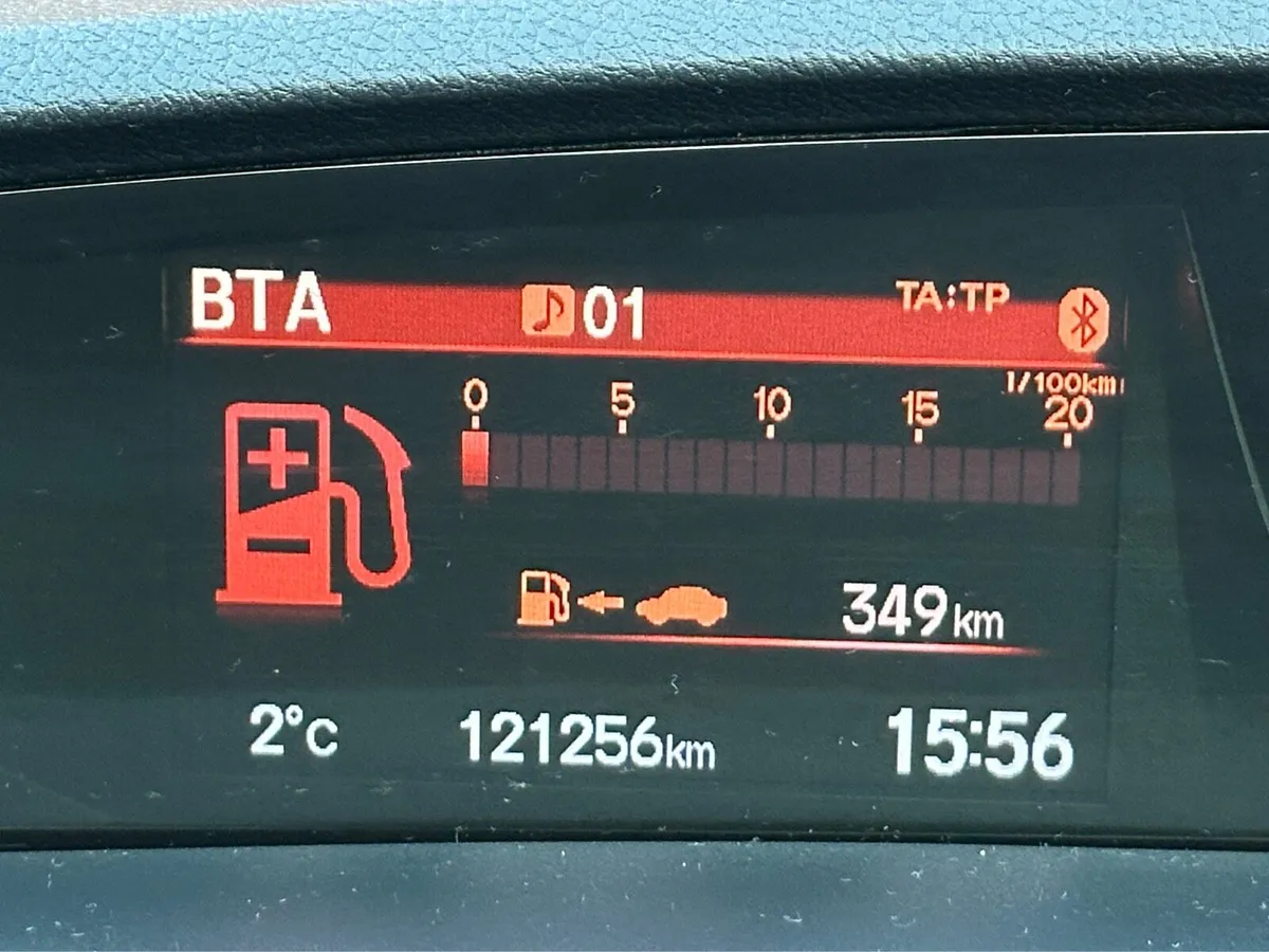 Honda Civic 2016 1.8  i-VTEC Automatic - Image 3