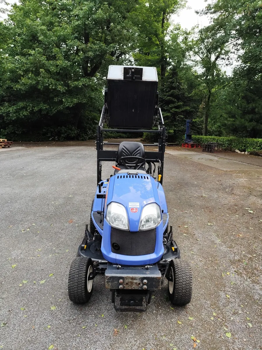 ISEKI SXG323 Lawnmower - Image 2