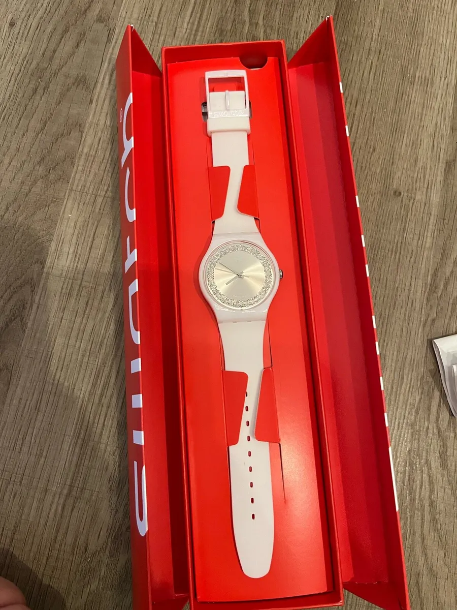 Swatch Ladies Watch - Image 1