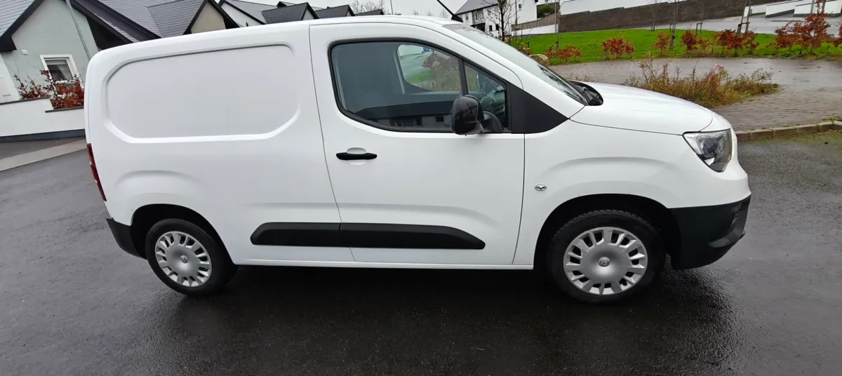 Opel Combo - Image 4