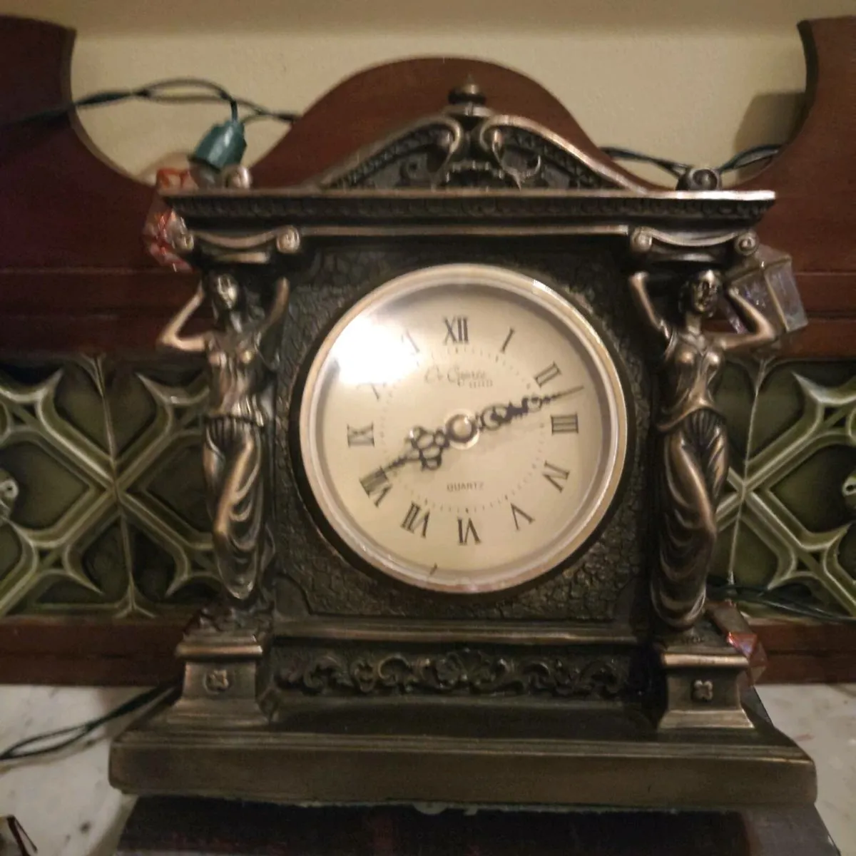 Bronze Quartz Mantle Clock - Image 1