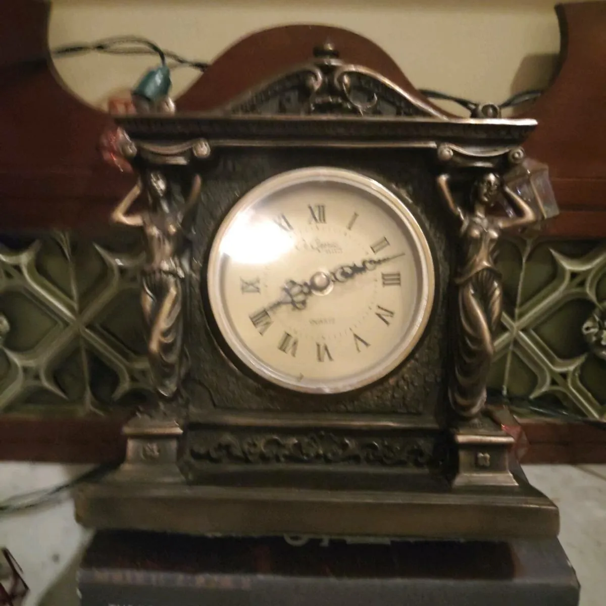 Bronze Quartz Mantle Clock - Image 2