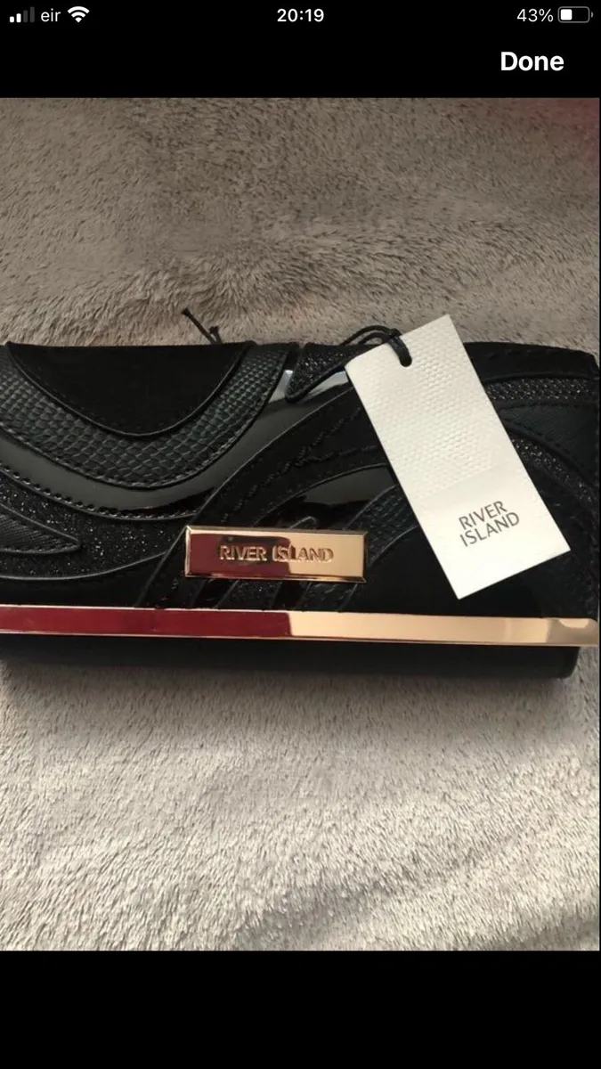 Ladies BNWT river island purse €15 - Image 4