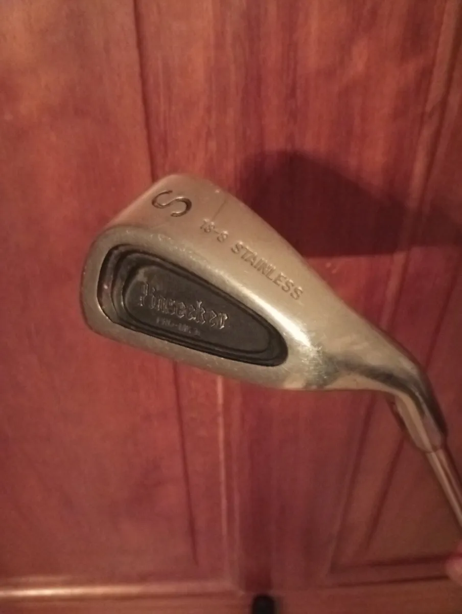 Mens Pitch & Putt Set & Balls & Plastic Tees - Image 4