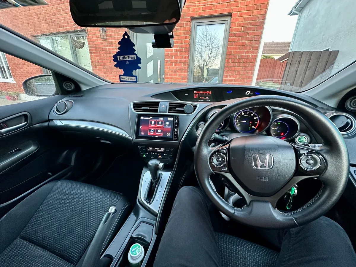 Honda Civic 2016 1.8  i-VTEC Automatic - Image 4