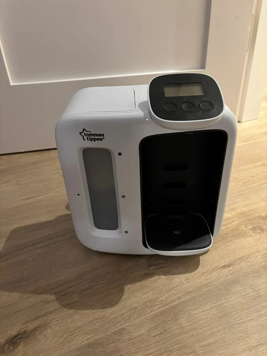 Tommee Tippee Perfect Prep Day & Night Machine - Image 1