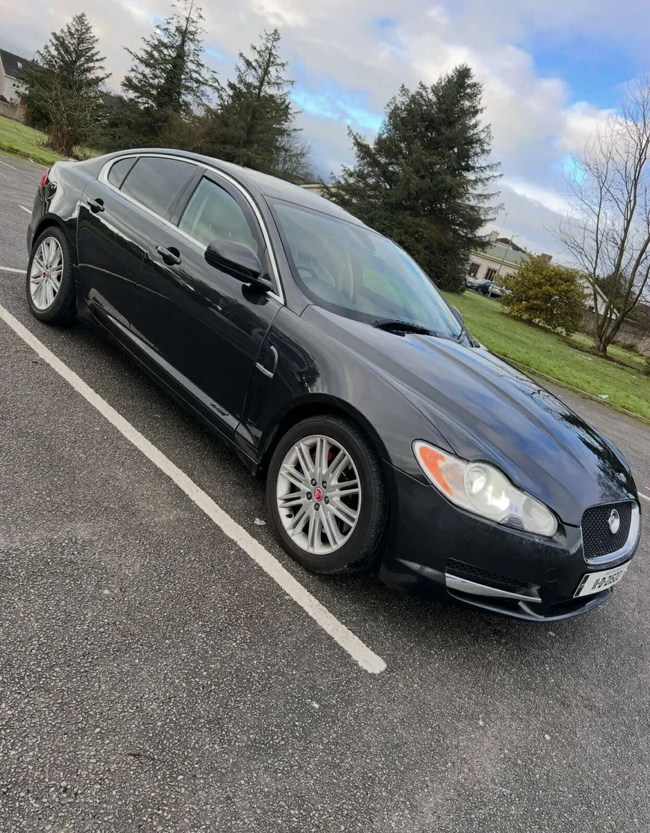 Jaguar XF - Image 1