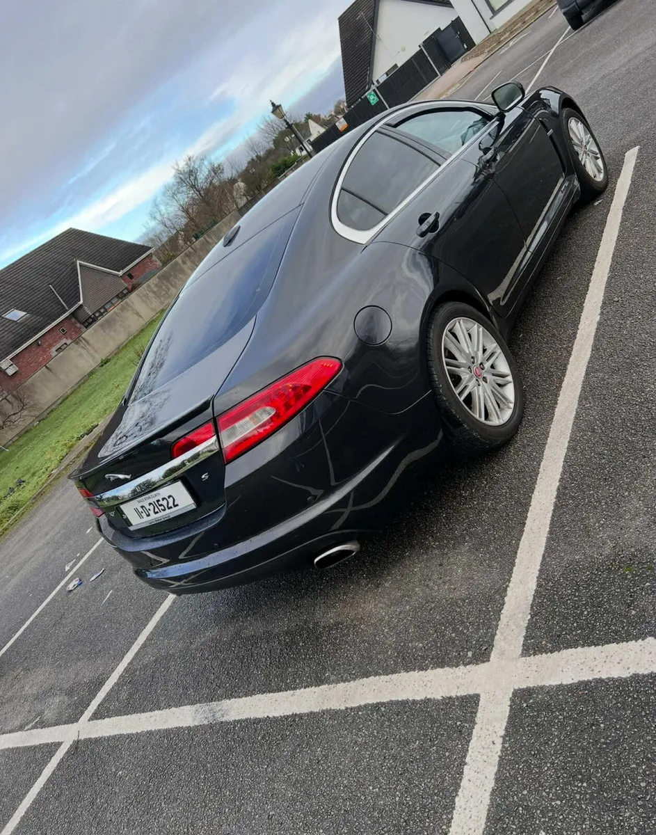 Jaguar XF - Image 3