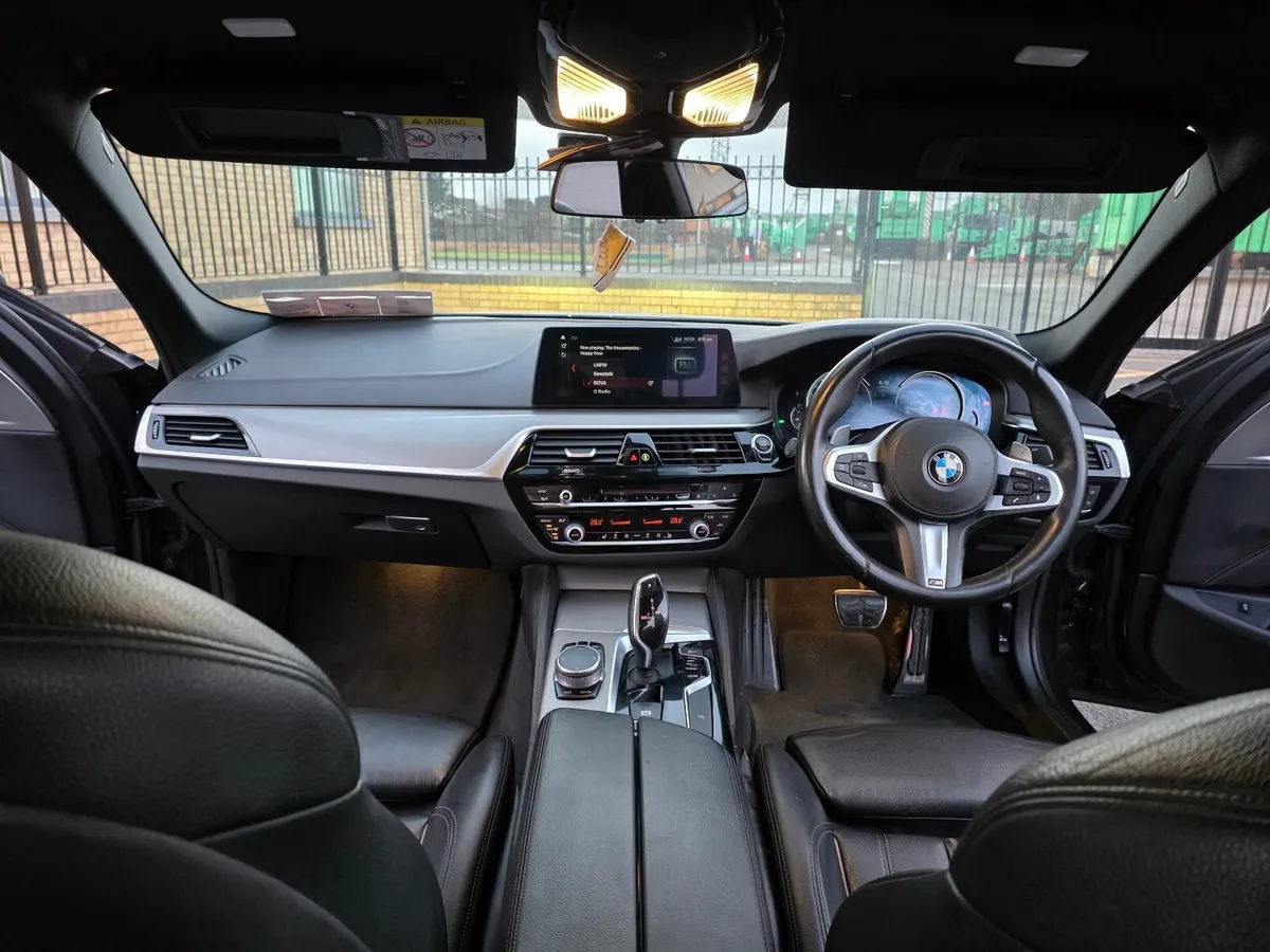 BMW 5-Series 2018 - Image 3