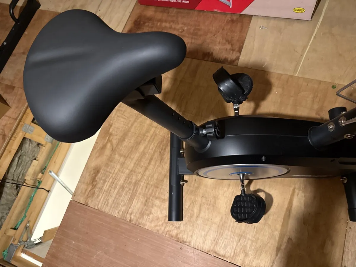 BODY GO MAGNETIC EXCERCISE BIKE - Image 2