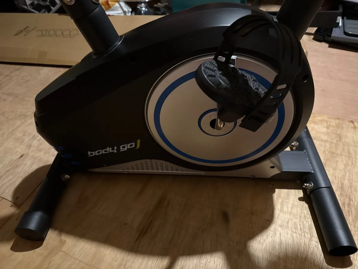 BODY GO MAGNETIC EXCERCISE BIKE - Image 3