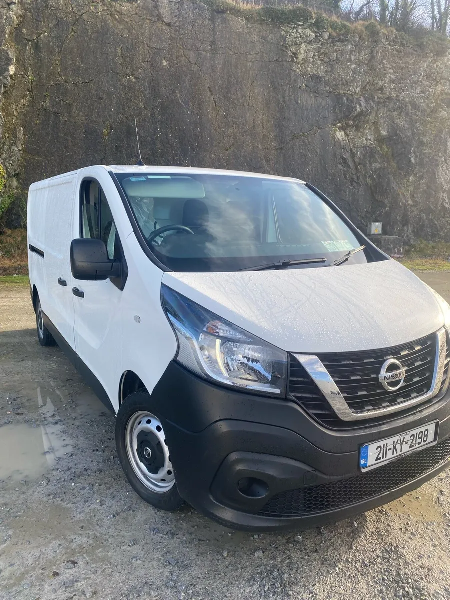 Nissan Nv300 2.0 - Image 1