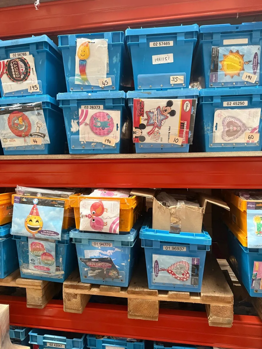 Party stock - Image 2