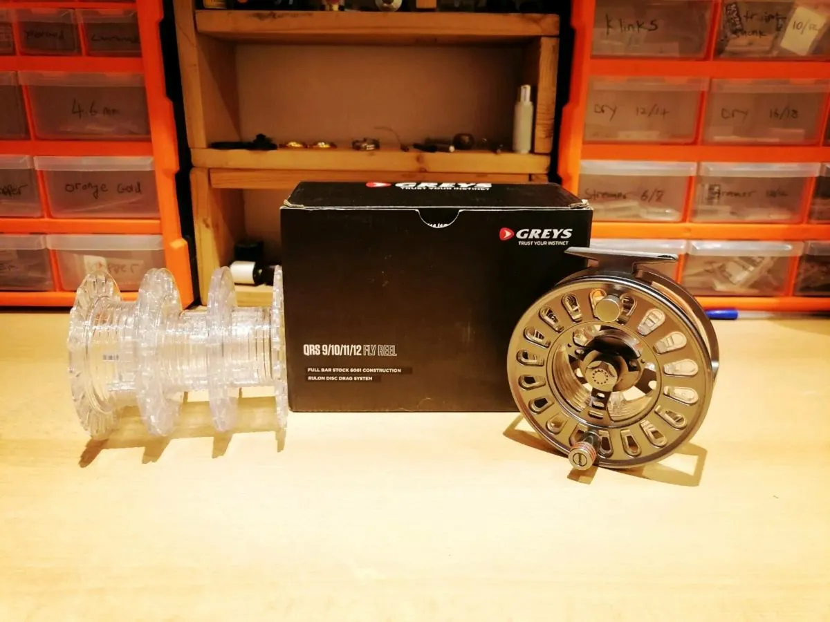 Greys QRS Fly Reel + x4 Spools - Image 1