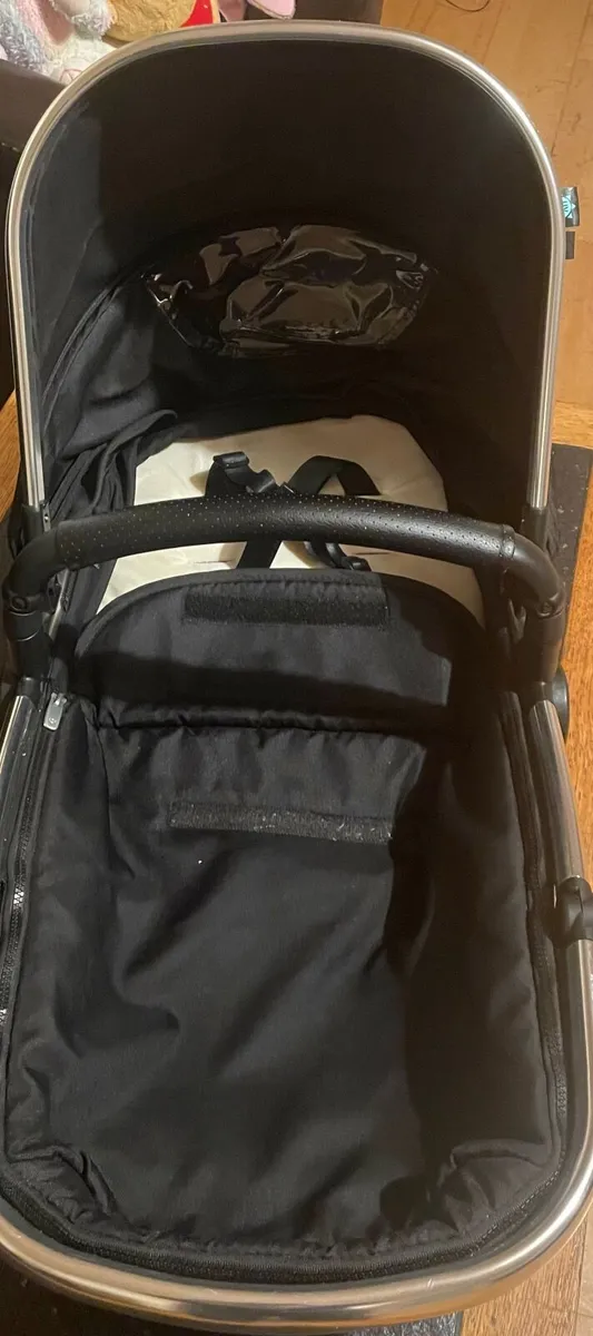 Babylo Car seat set - Image 2