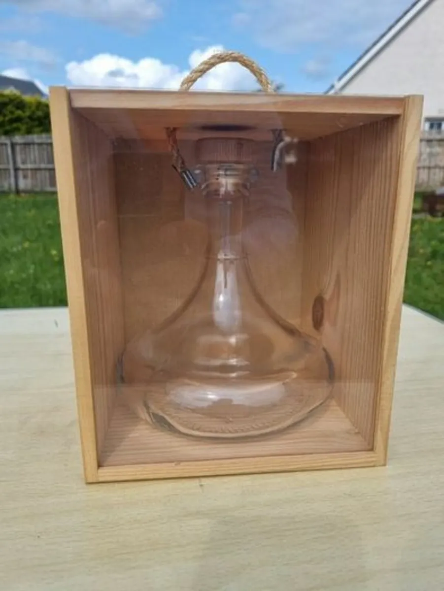 Maynards 30 Y.O. Decanter - Image 1