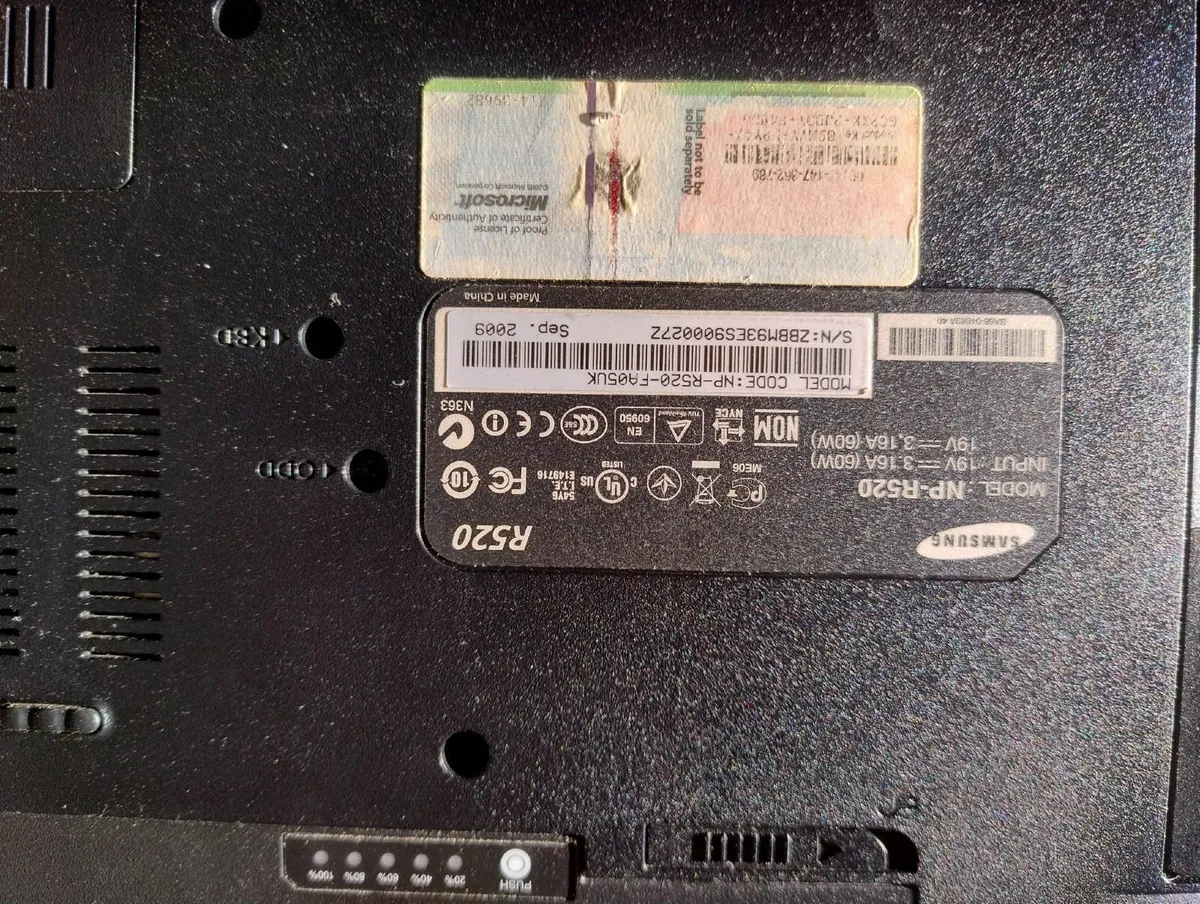 Samsung R520 - Image 3
