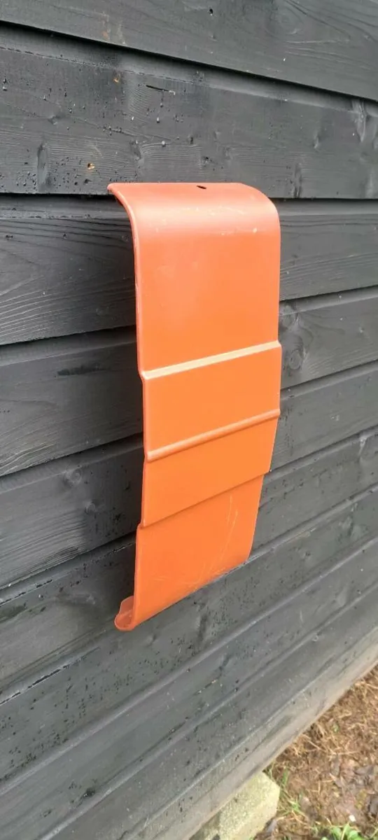 Massey  135 battery panel cover - Image 1