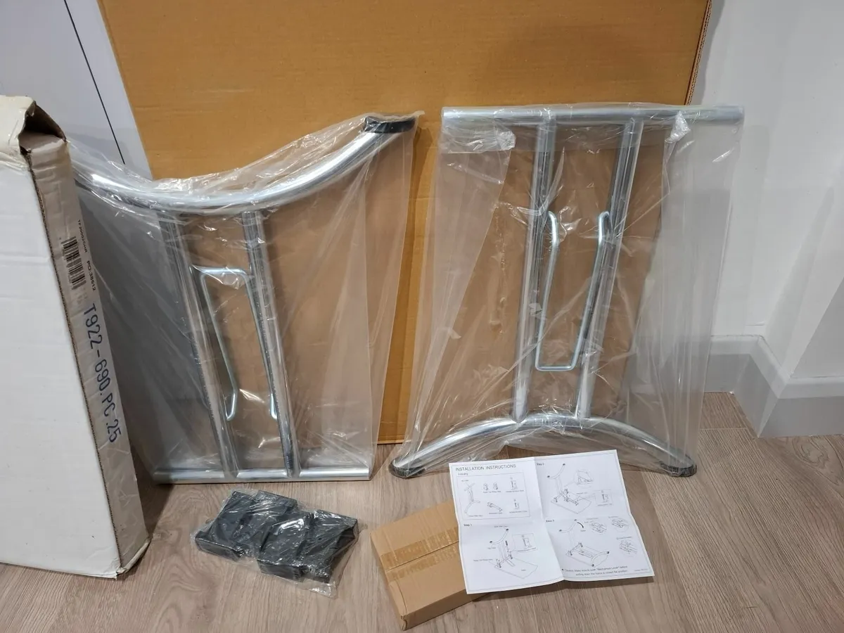 Home Office Desk - Image 1