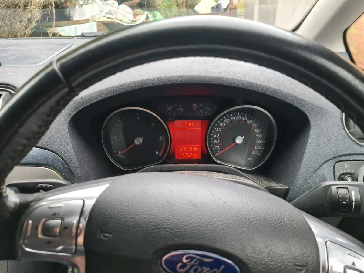 Ford galaxy 2.0L Zetec 2010 - Image 3