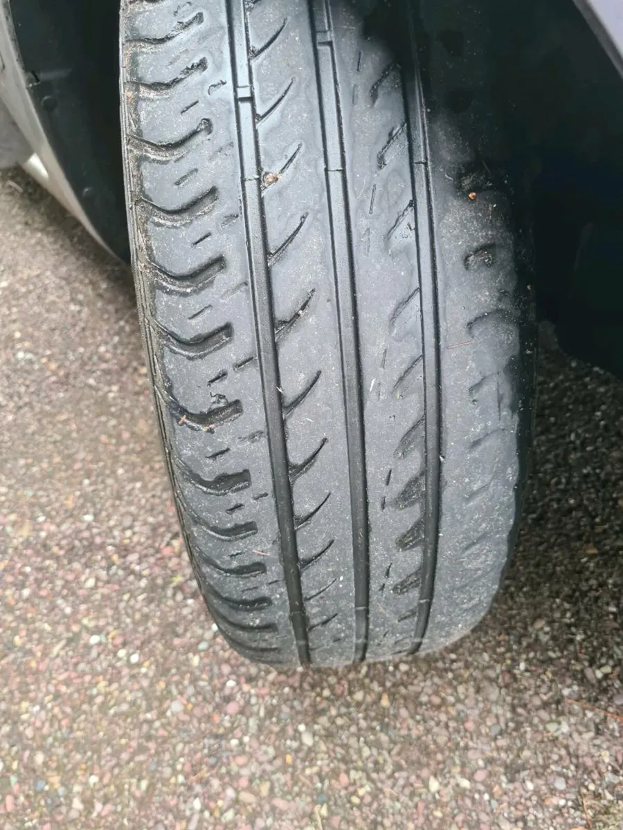 Ford galaxy 2.0L Zetec 2010 - Image 4