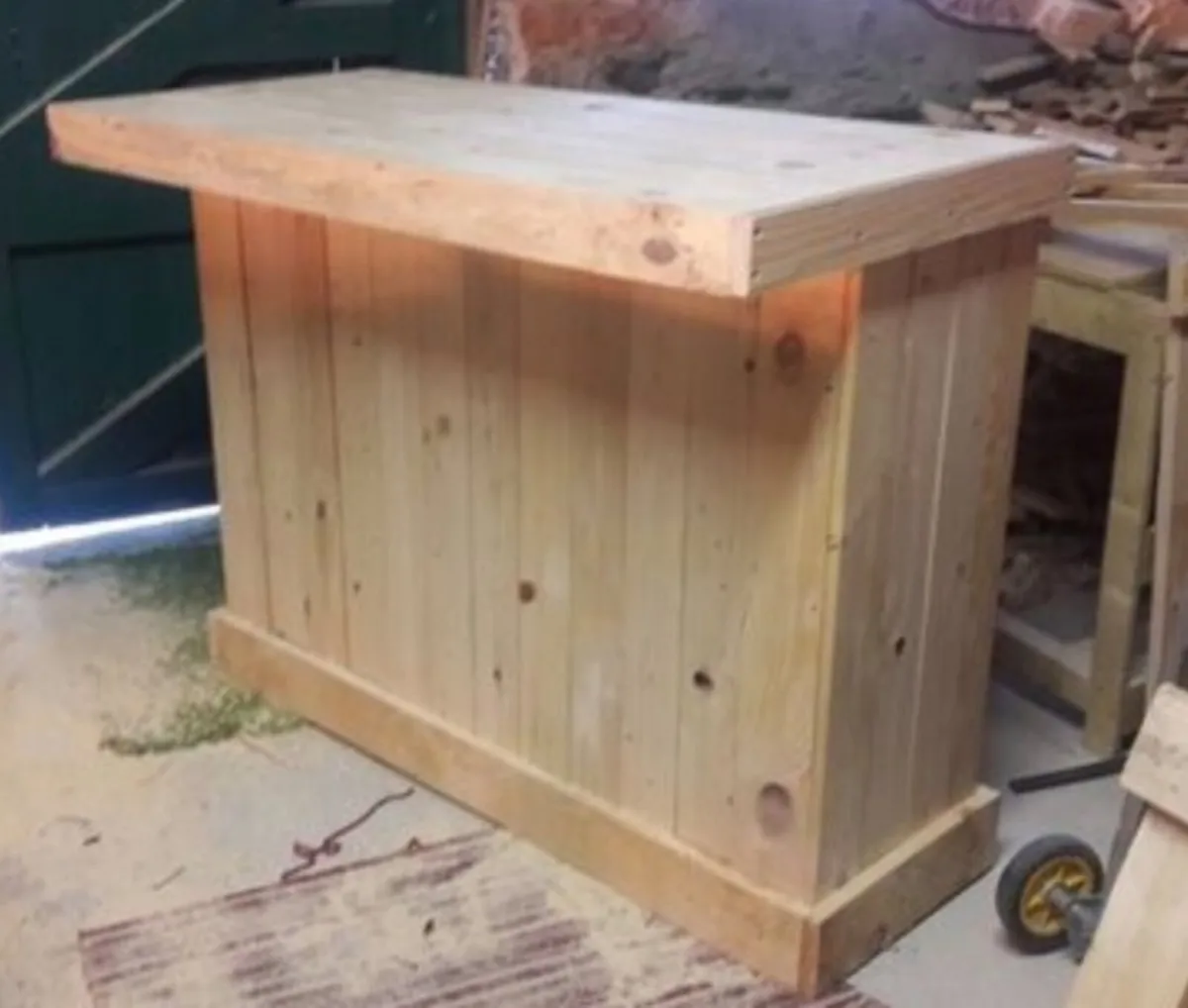 Handmade rustic kitchen islands - Image 3