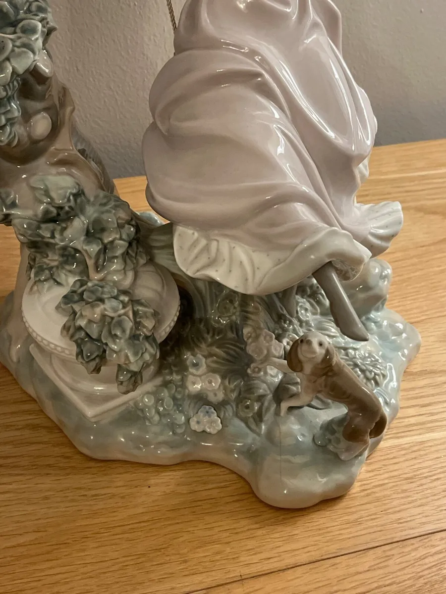 Retired Lladro Collectible For Sale - Image 3