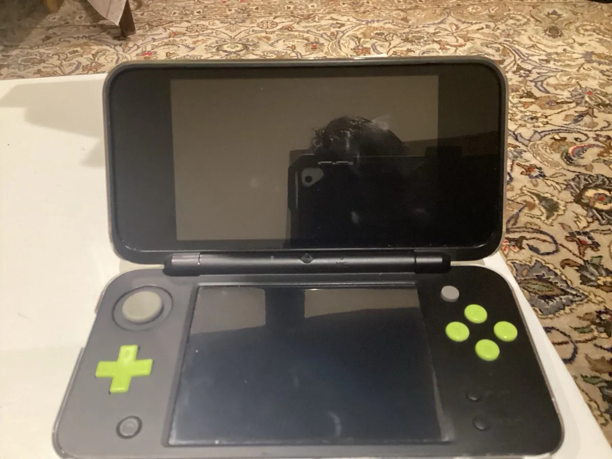 New Nintendo 2DS XL - Image 3