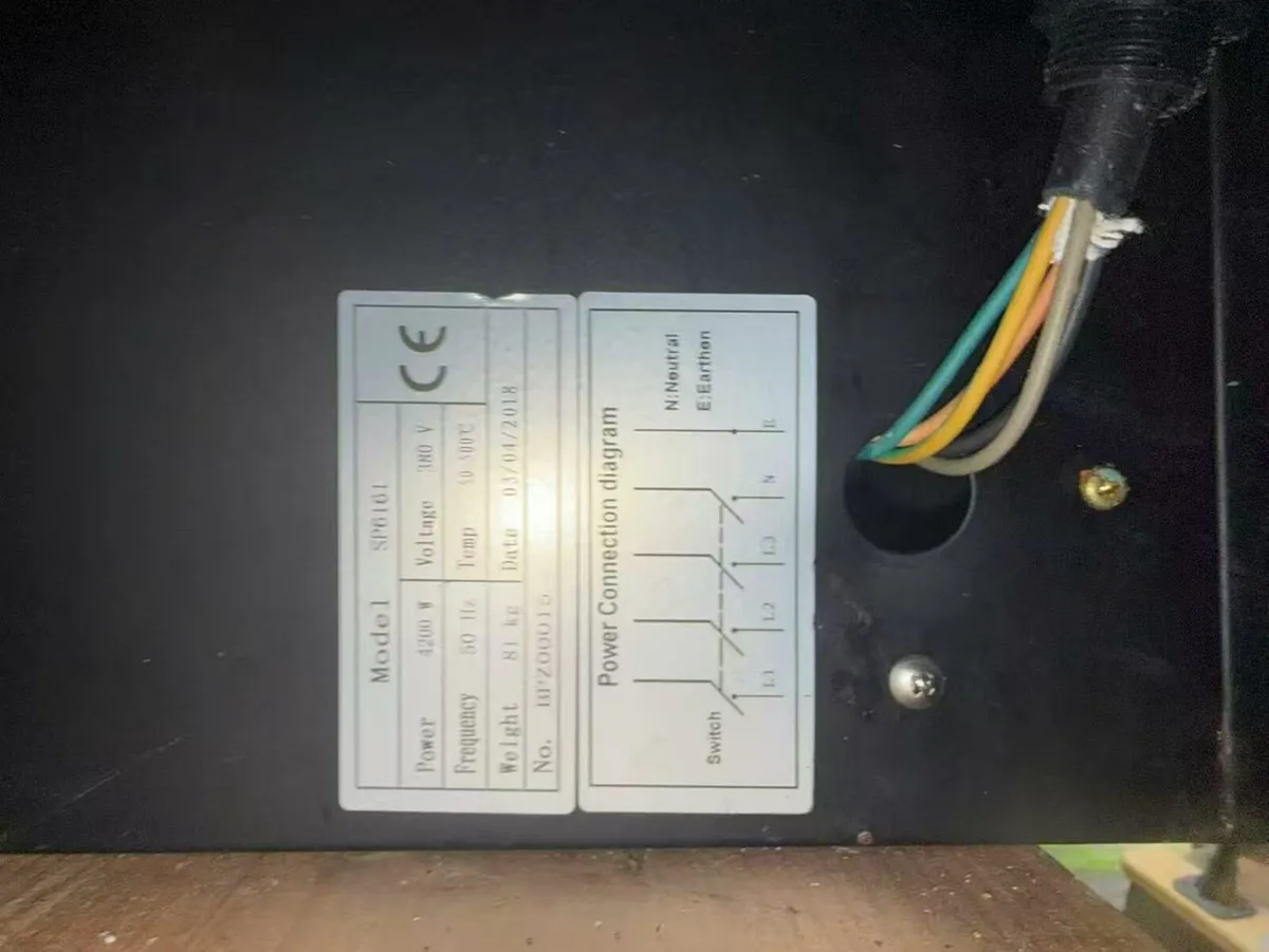 Commercial Single Deck Electric Pizza Oven - Image 3