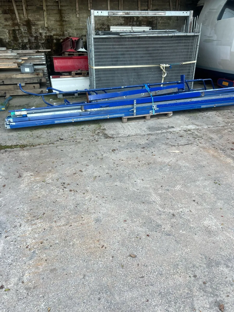 Purlins two sets available - Image 2