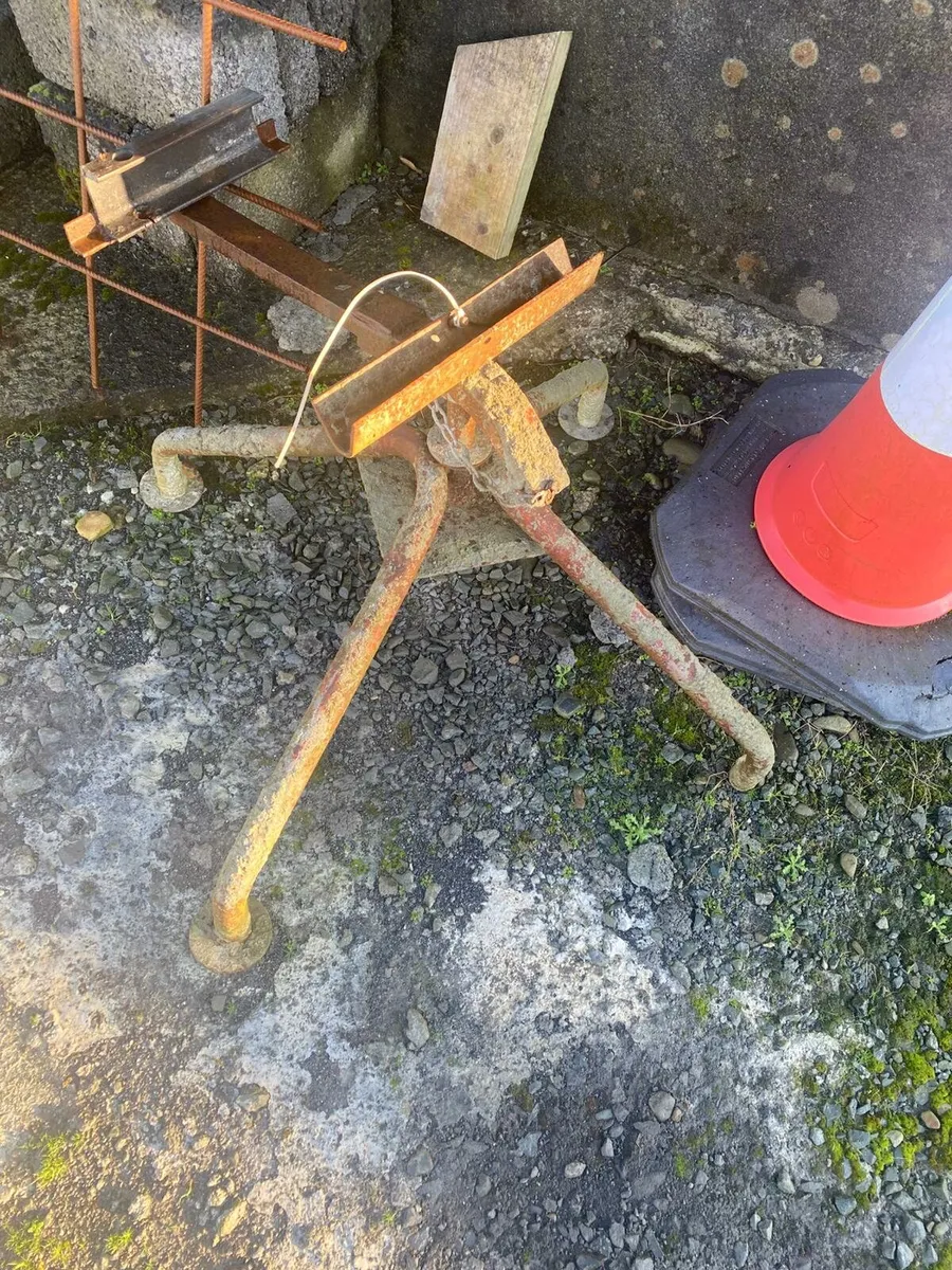 Barrow mix cement mixer - Image 3