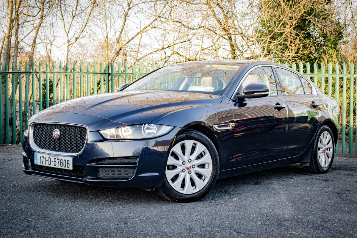 2017 Jaguar XE 2.0D *New Timing Chain* Low Mileage - Image 4