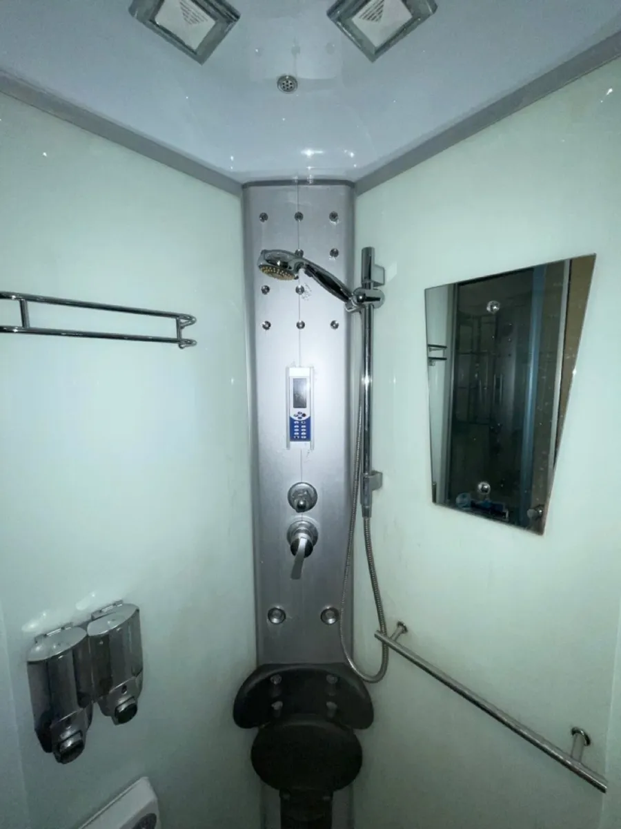 Steam Shower - Image 2