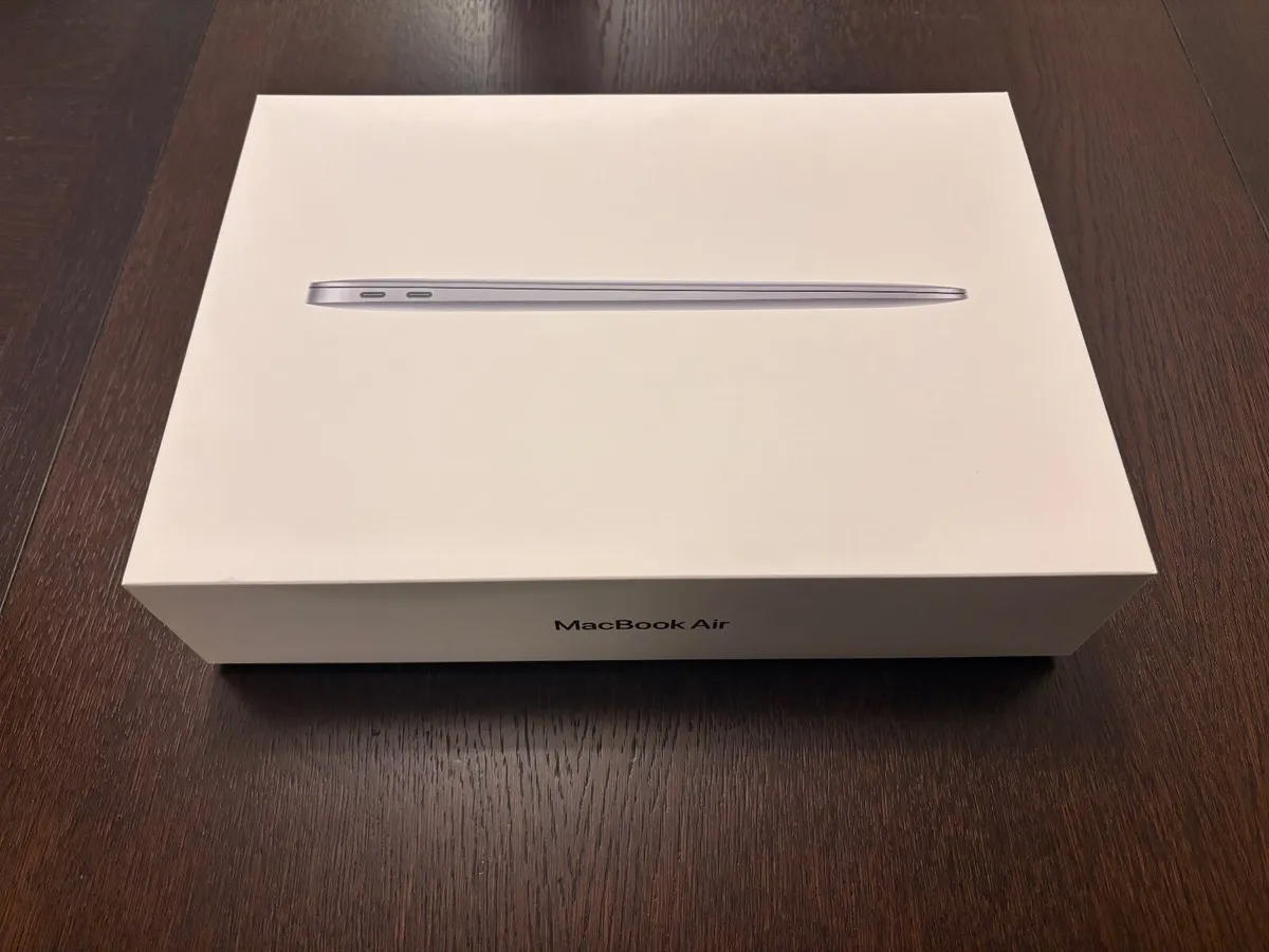 MacBook Air M1 13” 256GB - Image 3