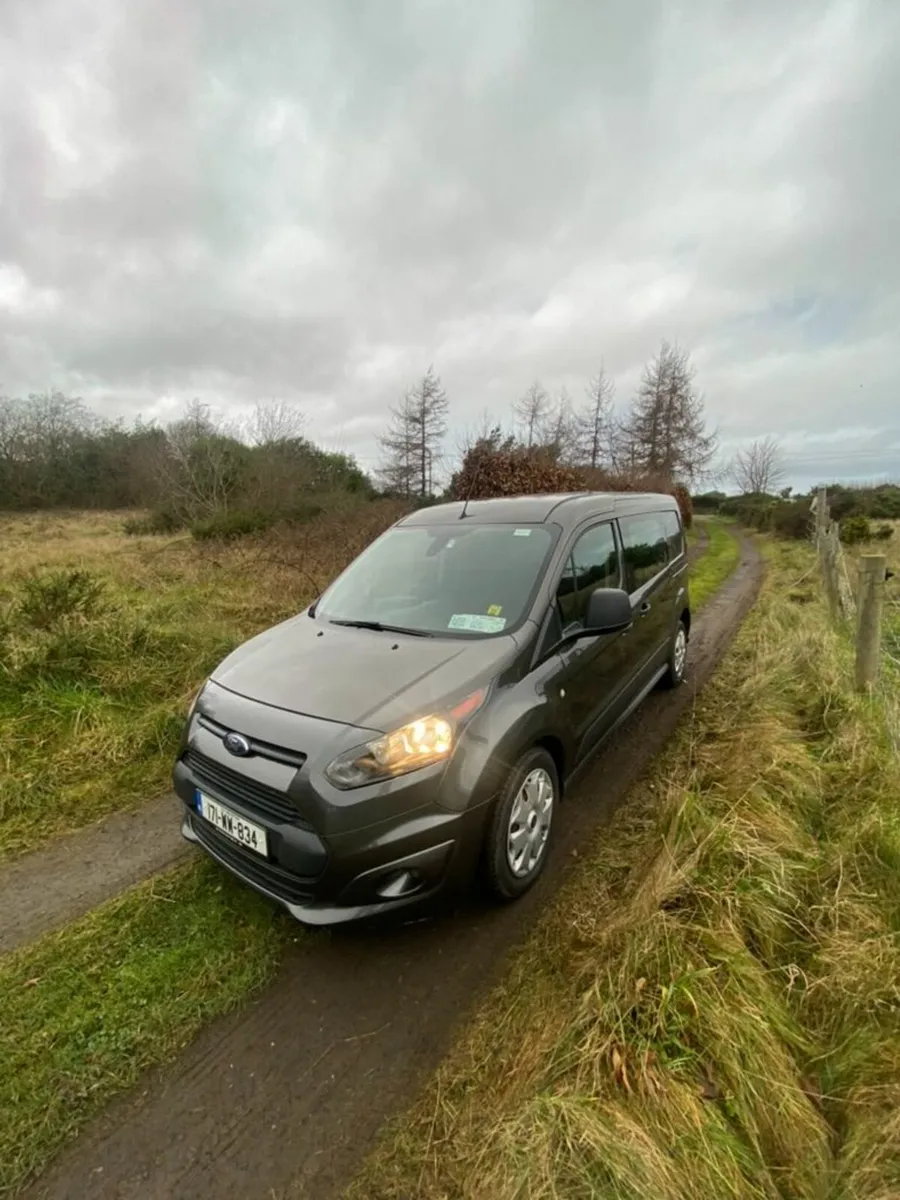 Ford Transit Connect Crew Cab 2017 - Image 1