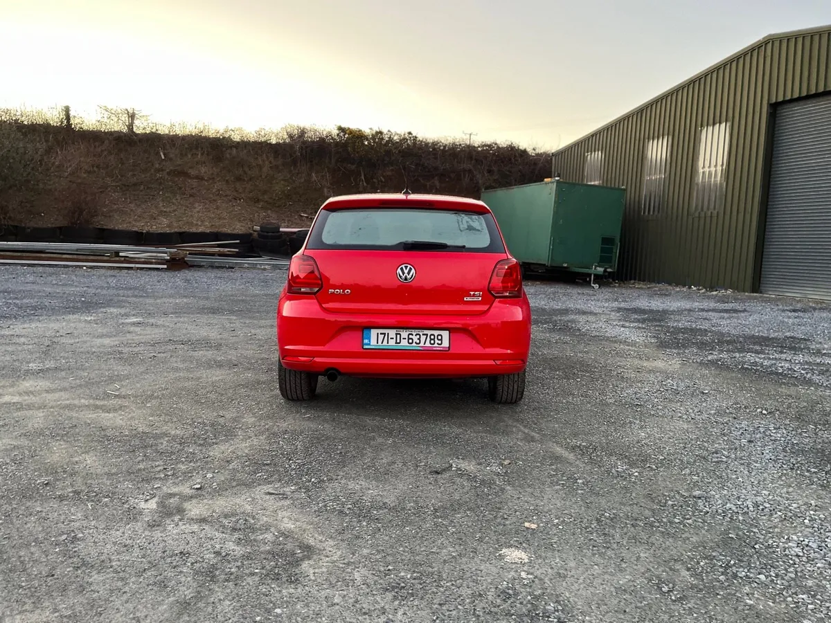 2017 Volkswagen Polo automatic - Image 4