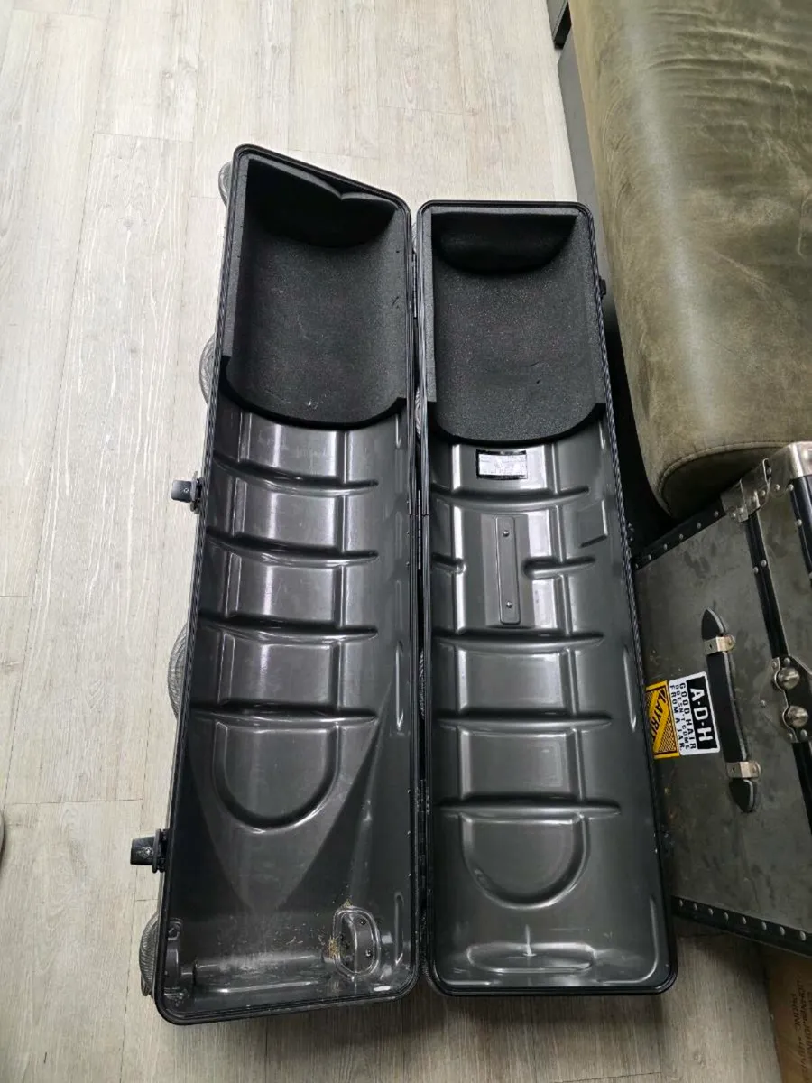 Hard case travel golf bag - Image 3