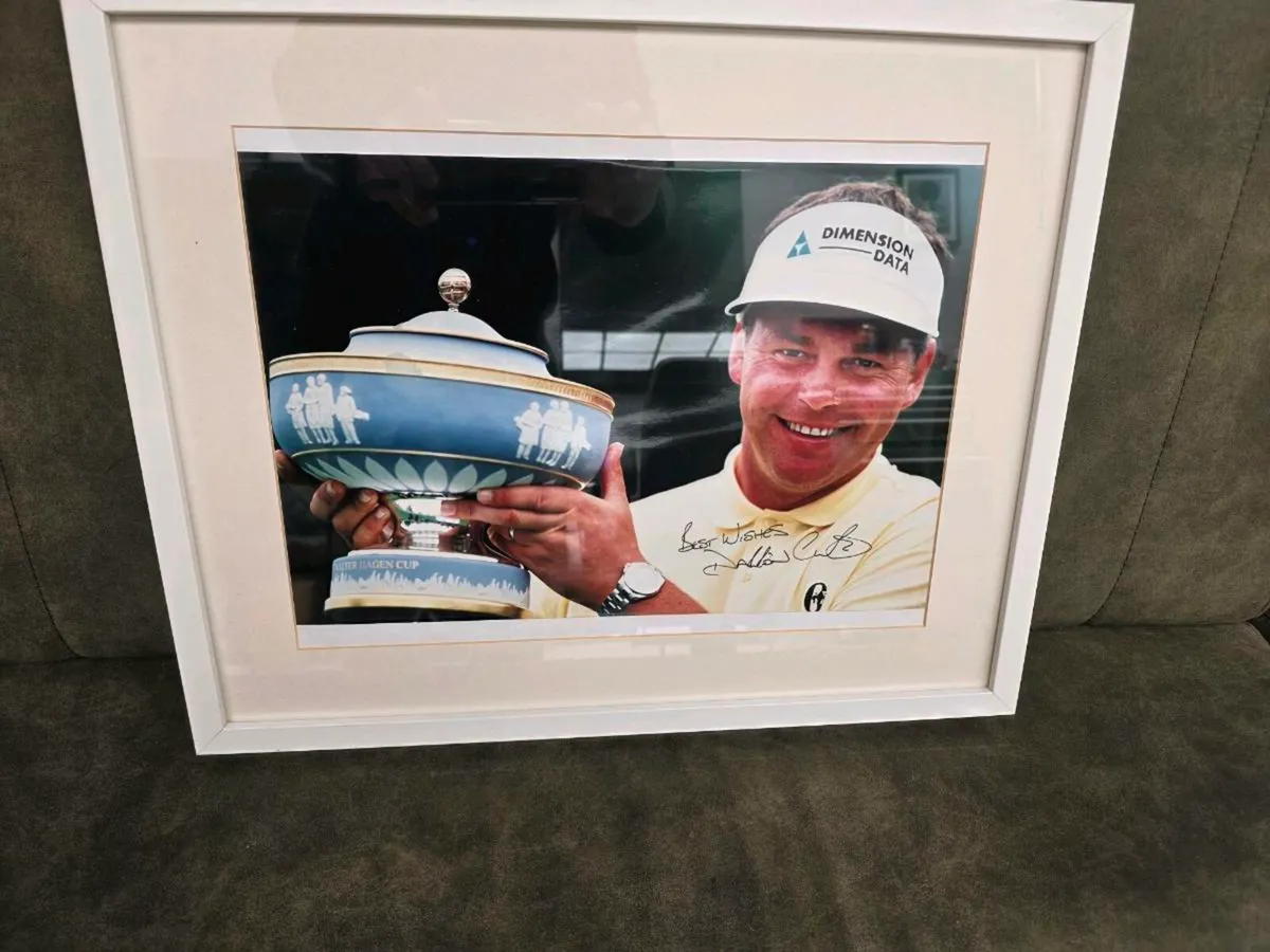 Signed and framed photo of Darren Clarke - Image 1