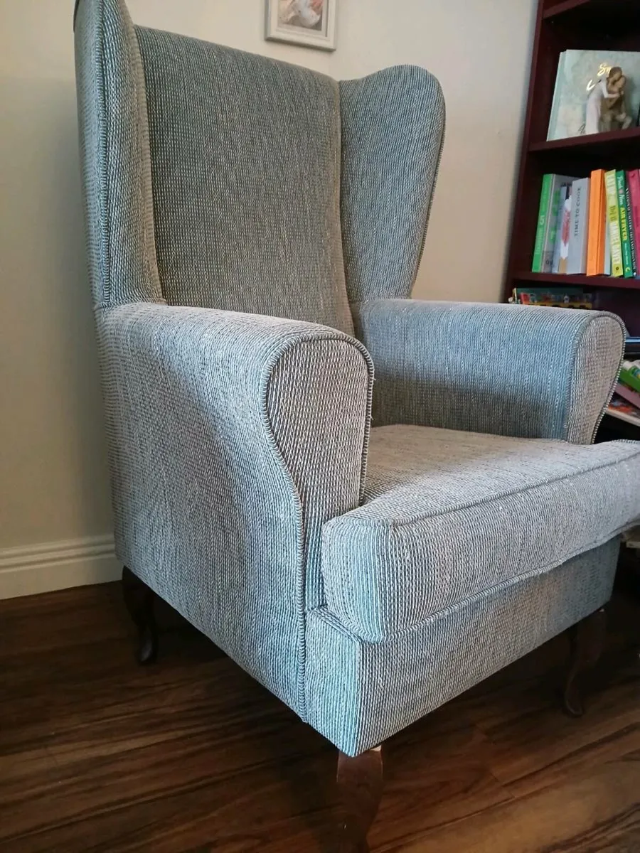 Armchair - Image 2