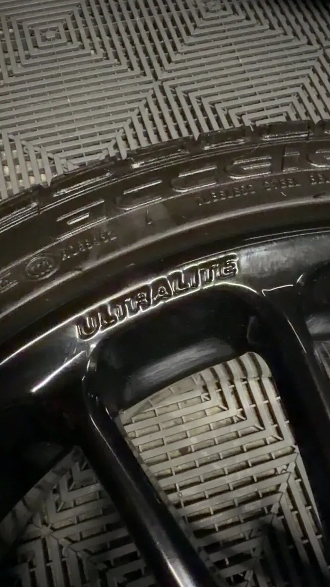 18inch Lightweight wheels 5x114.3 - Image 4