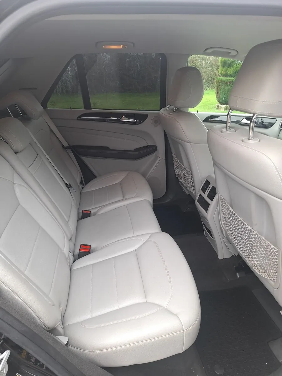 Mercedes-Benz M-Class 2013 - Image 2