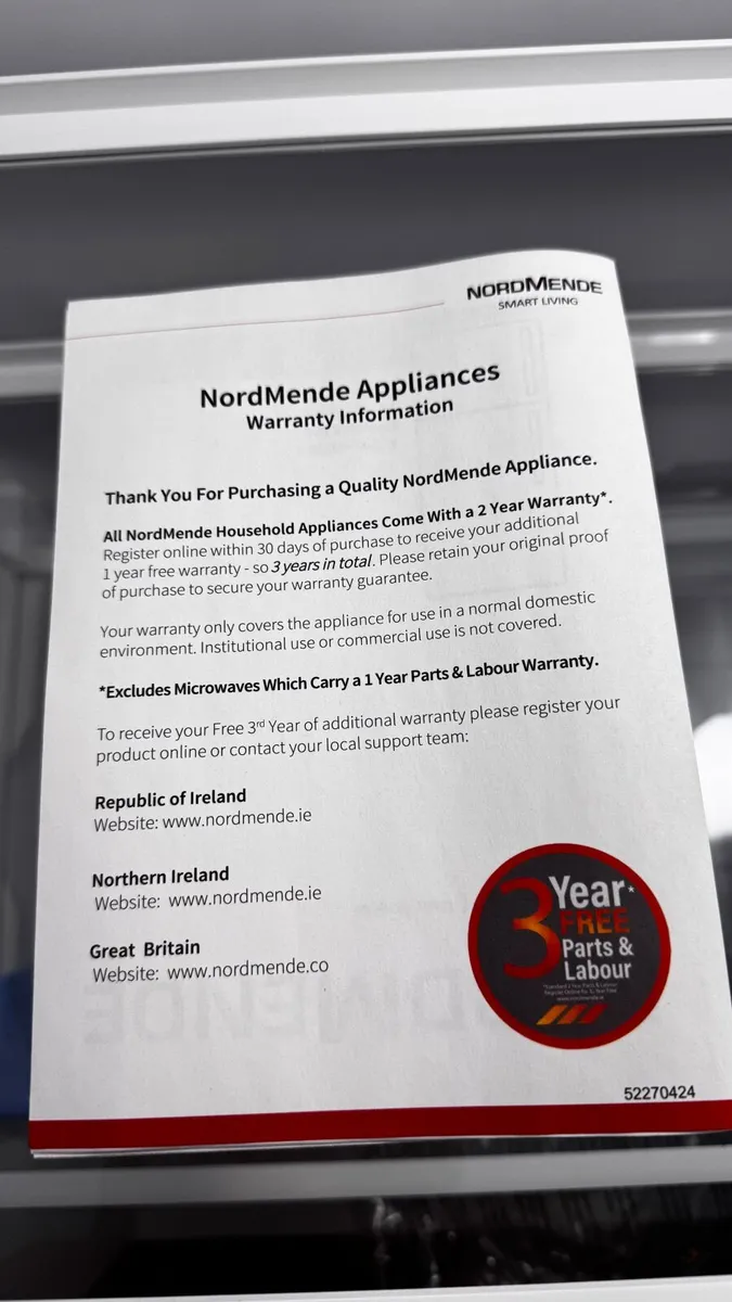 Refrigerator / Fridge freezer - Image 4